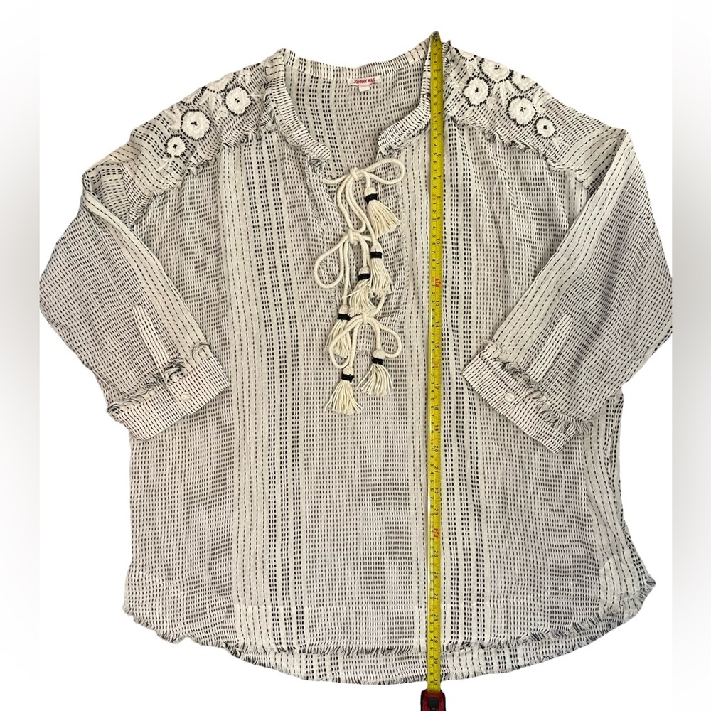 Johnny Was Cream and Black Open-Weave Tassel Tie Blouse - Picture 6 of 12